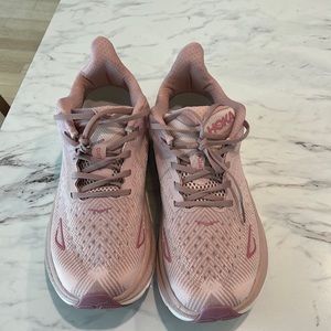 men’s hoka sneakers